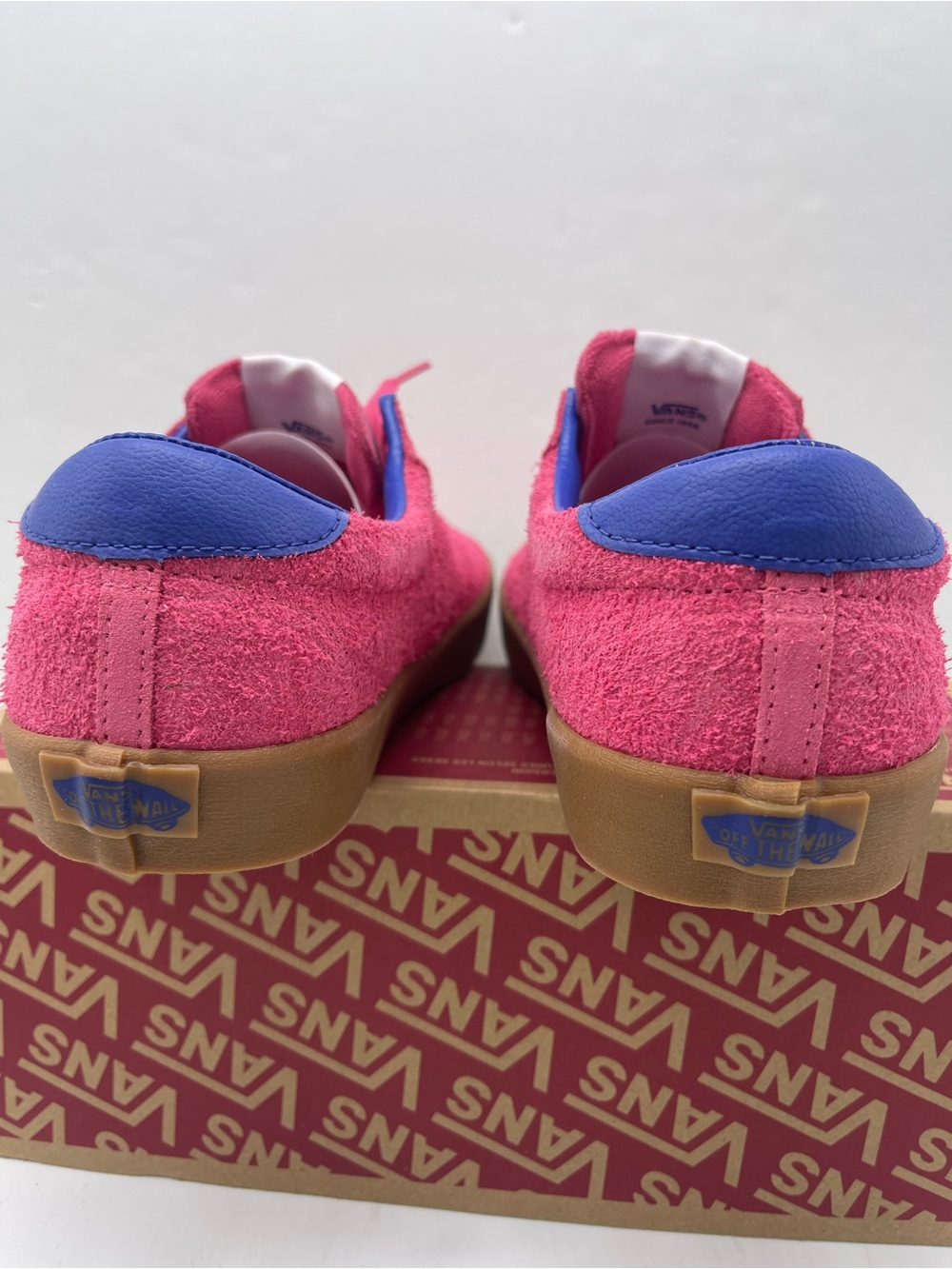 Vans WMNS Sz 8.5 Sport Low Bambino Honeysuckle
VN000CQRCHL Sneakers - Picture 5 of 16